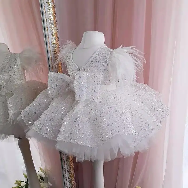 S1127F 2024 paillettes blanches enfants haut de gamme arc gonflé fête fleur filles robes pour le désherbage