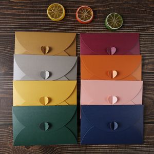 Kunden spezifischer mehrfarbiger Perlen papier umschlag mit herzförmigem bron ziertem Logo für Geschenk gebrauch - Product Image 2