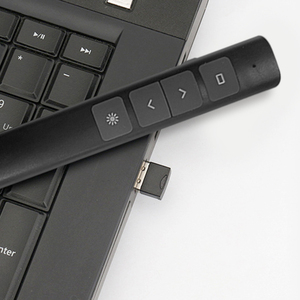 Presentatore Wireless da 2.4 GHz con penna puntatori rossi puntatore telecomando USB RF ricaricabile - Product Image 3
