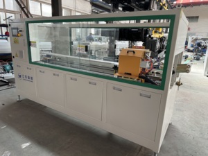 PE PP HDPE塑料排水管带核心部件螺杆电机齿轮箱水管挤出机