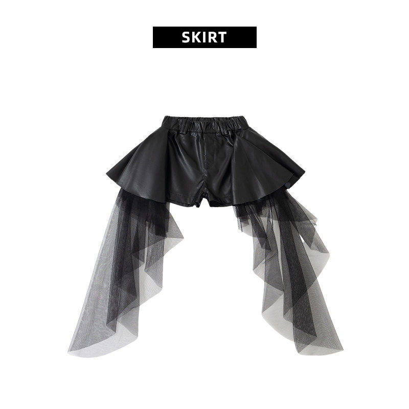 black streamer skirt
