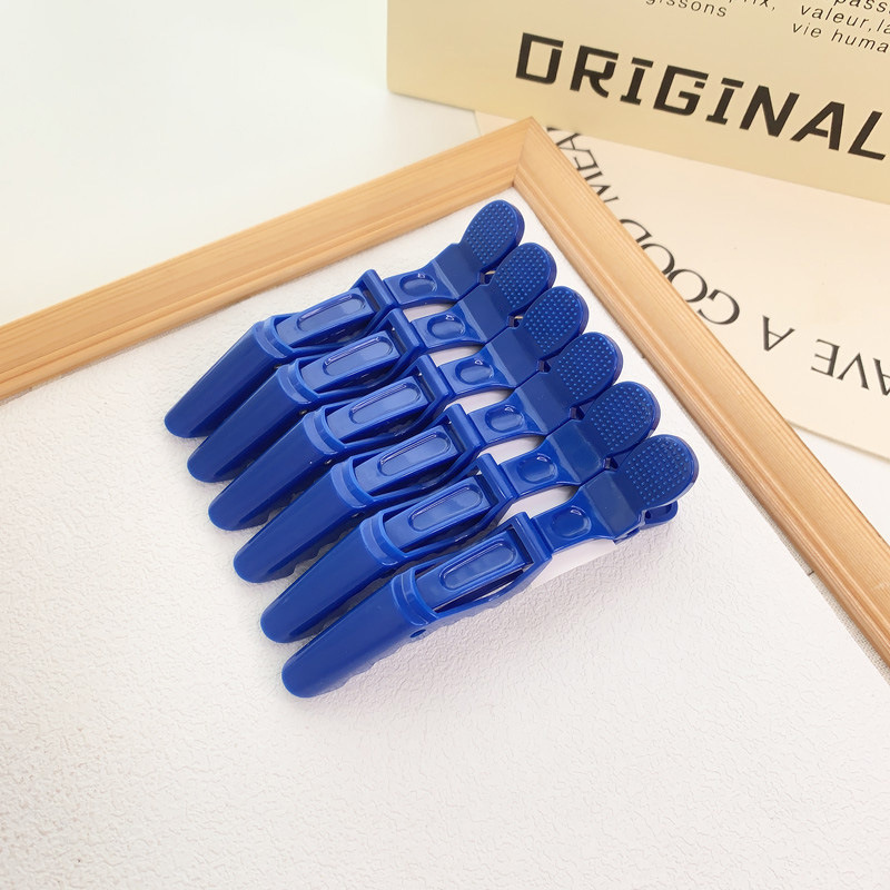 bleu foncé