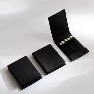 Özel kağıt ahşap kitap tarzı maçlar Matchbook dış kabuk üzerinde logo özelleştirmek yaratıcı renkli maçlar - Product Image 1