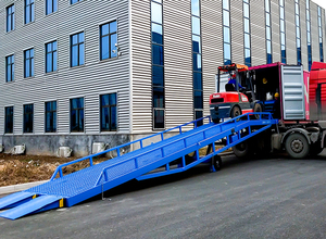KCCL KING LIFT 8T Mobile Dock Leveler OEM ODM Hydraulische Entlade rampe Scheren bühne AC-Kern motor komponenten Mobile Laderampe - Product Image 6