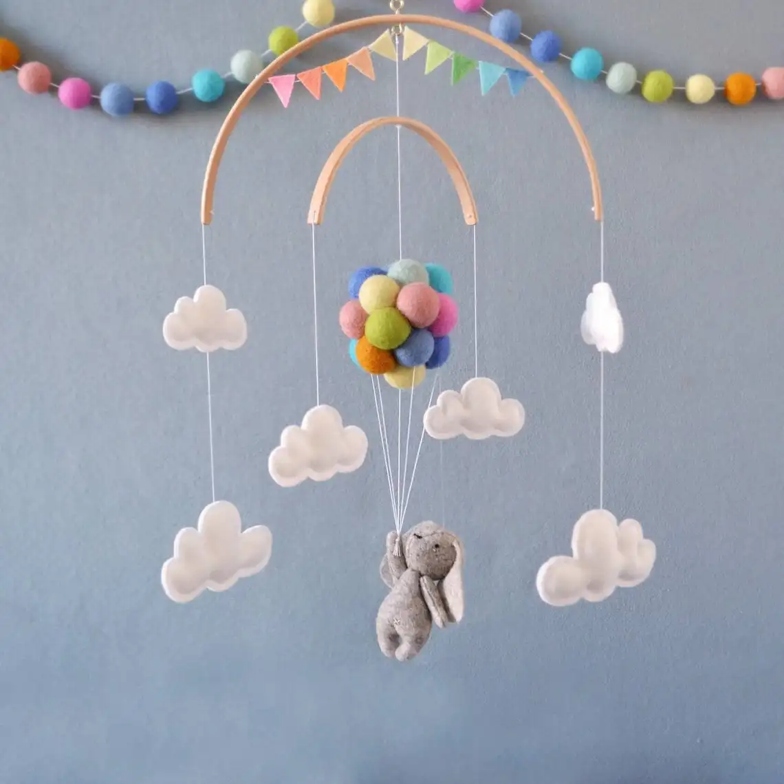 Baby shower regali arcobaleno lana pompon palloncino bosco simpatico coniglietto volante presepe nursery cellulari per bambini con decorazioni di nuvole ripiene