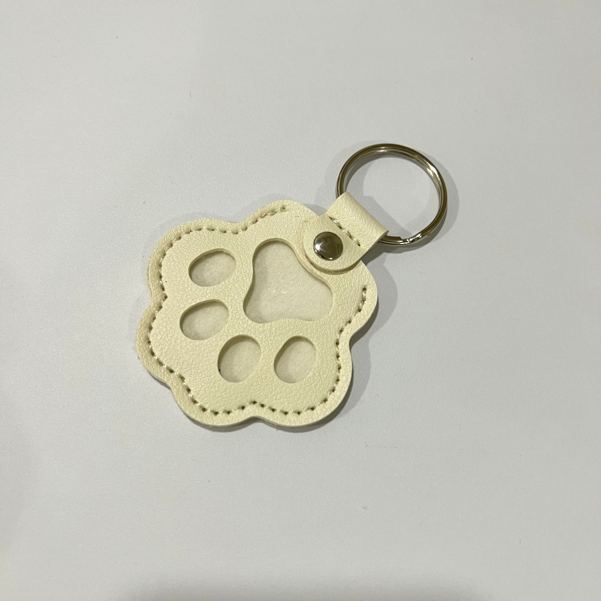 Beige clair
