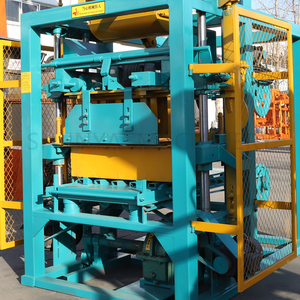Big Capacity QTJ4-24 Semi <strong>Automatic</strong> Concrete Solid <strong>Block</strong> Hollow Brick <strong>Making</strong> <strong>Machinery</strong> - Product Image 3