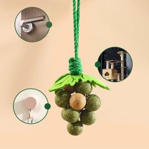 Minty Fun: Peluche de gato Mint Ball Toy por horas de felino para juguete de hierba gatera - Product Image 3