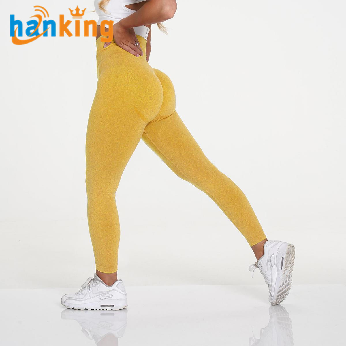 สีเหลือง