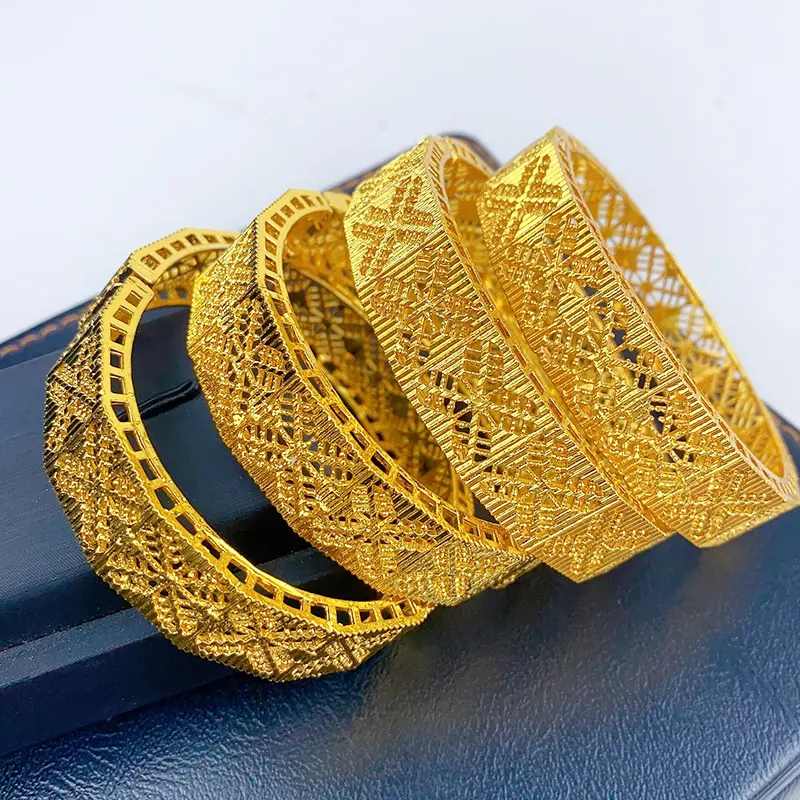 Bracciale placcato oro placcato ultimi disegni 24k oro rivestimento braccialetti placcato oro gioielli all'ingrosso