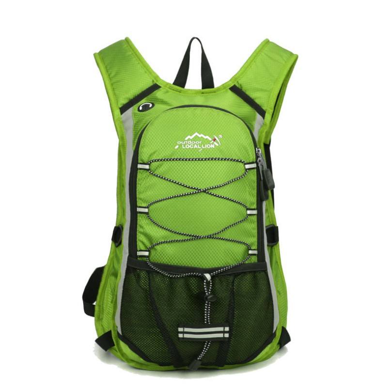 สีเขียว