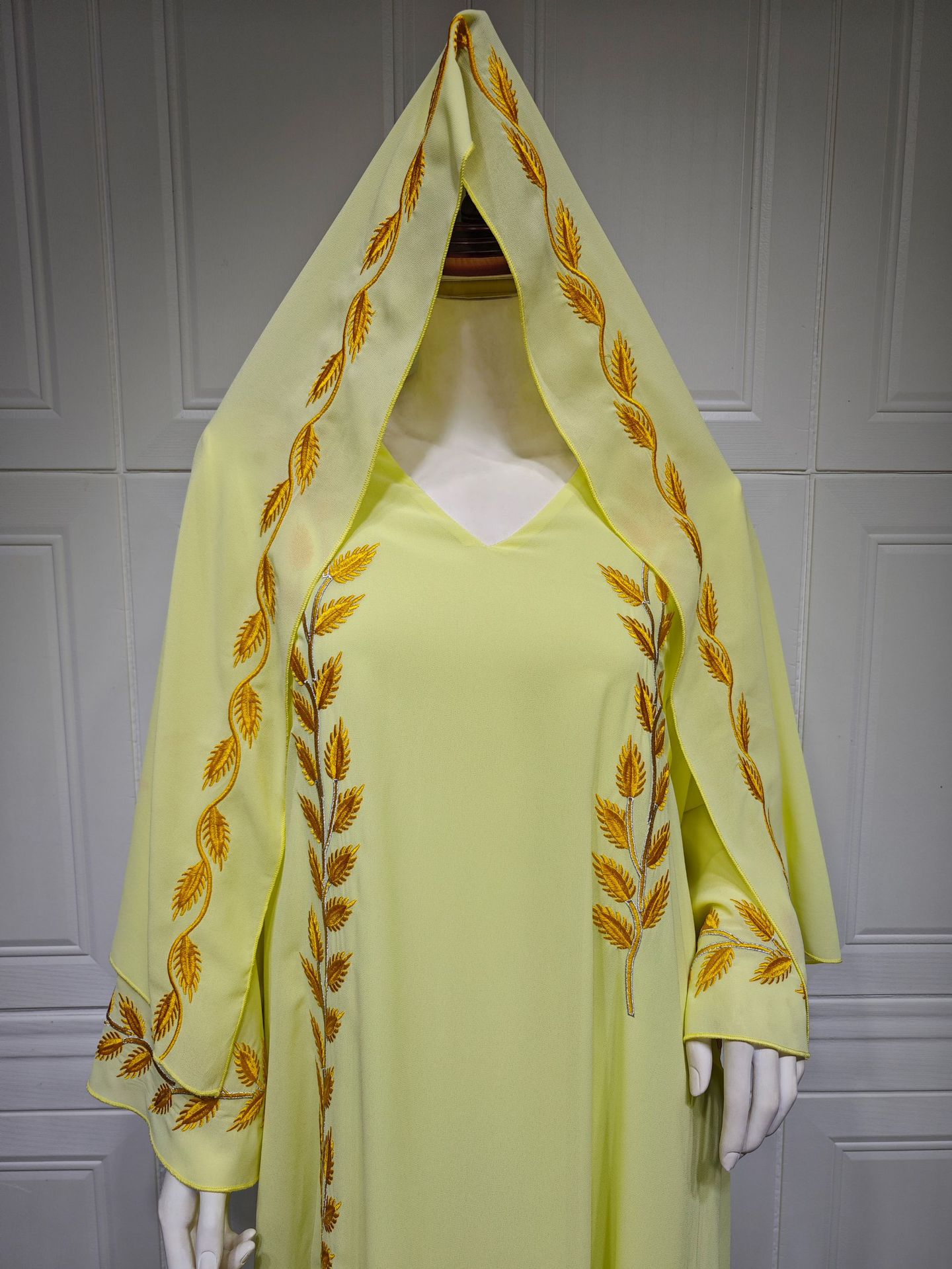 Jaune