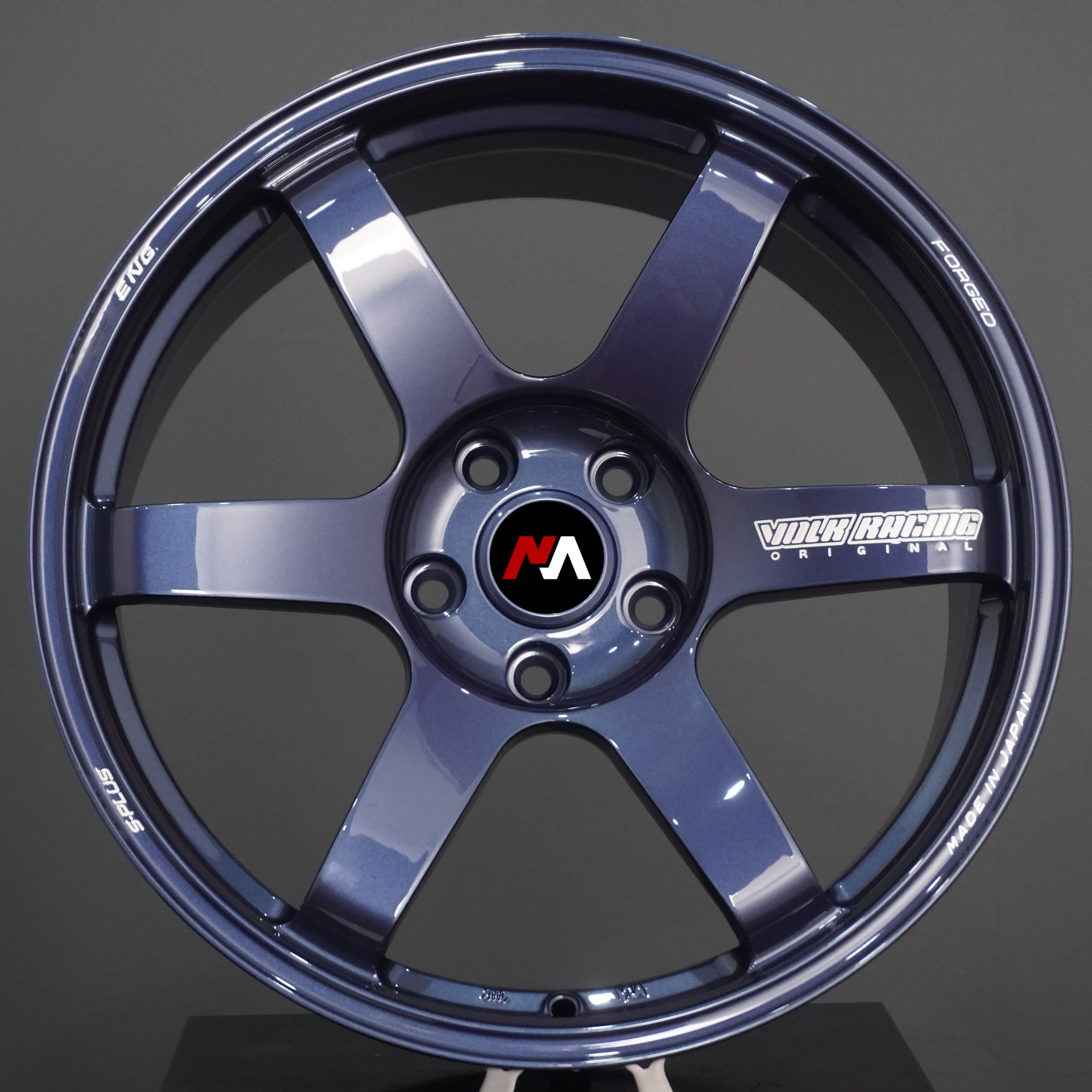 แม็ก บลู