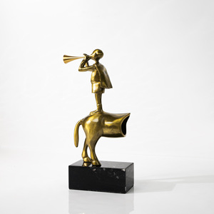 Lüks tasarım Modern yaratıcı dekorasyon oturma odası ofis el yapımı altın şekil sanat heykel mermer Metal süsler ev dekor - Product Image 1