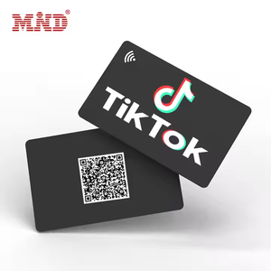 Campione gratuito personalizzato NFC PVC Card con codice unico Qr per Ins Facebook TIKTOK Social Media