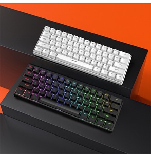 Teclado para juegos con interruptor azul 60 por ciento Gamer Teclado compacto 61 teclas LED retroiluminado ordenador PC con cable Teclado mecánico blanco - Product Image 6