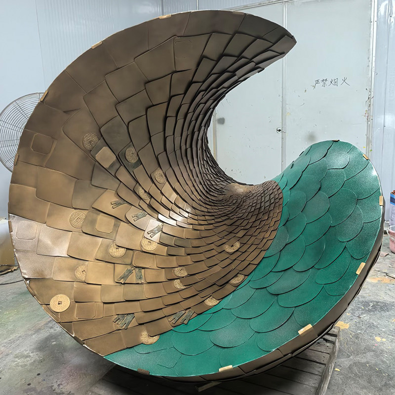 Sculpture en acier inoxydable, rythme de l'eau