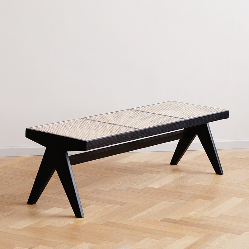 Banc en bois massif noir