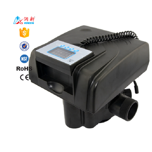 10M3/H 63610B (N74B3) Válvula suavizante de filtro automático multifunción Runxin para sistema de ósmosis inversa - Product Image 1