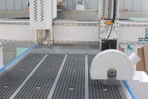 Gran oferta 2025, refrigeración por aire, 1325 ATC, máquina enrutadora CNC para tallado de madera, enrutador CNC ATC 3D de 4 ejes con hoja de sierra m-shine - Product Image 4
