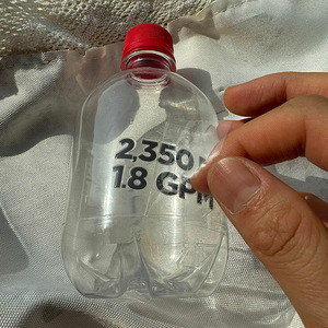 定制标志模切贴纸高品质3D光泽防水防油转印无最小便宜耐用包装贴纸 - Product Image 2