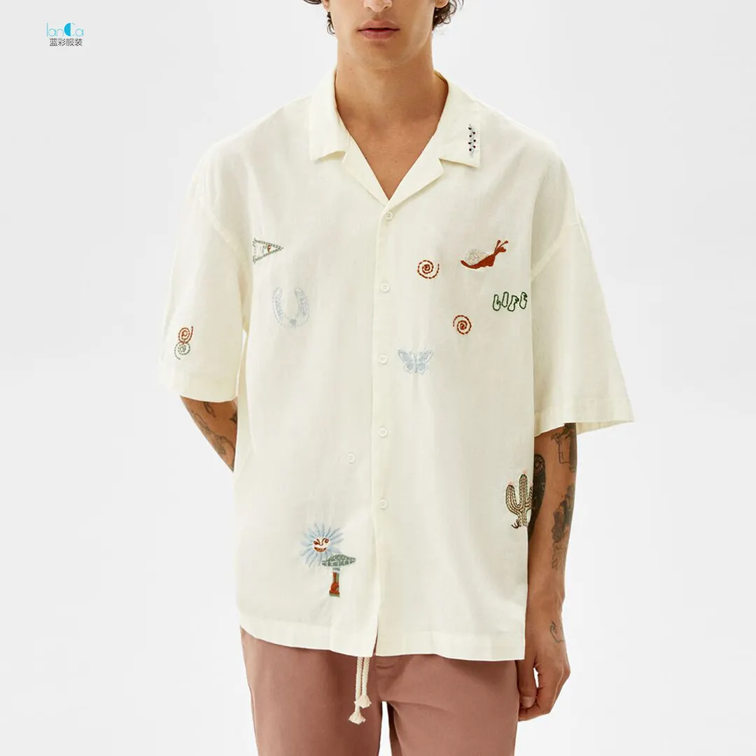 Camisa de algodón y lino para hombre, camisa de manga corta con bordado de logotipo personalizado, transpirable, Estilo Vintage, nueva moda