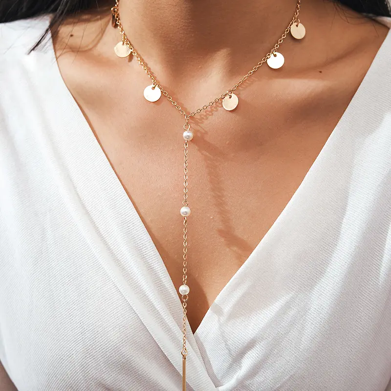 Collana girocolli con ciondoli a forma di paillettes con barra di perle della boemia per collane con catena in lega d'oro gotica per ragazze