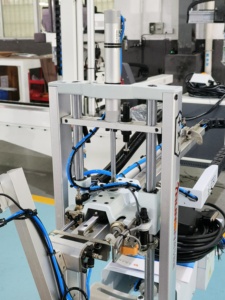 Sistema de automatización de servomotor RX650, brazo oscilante, brazo de Robot colaborativo para máquina de moldeo por inyección - Product Image 2