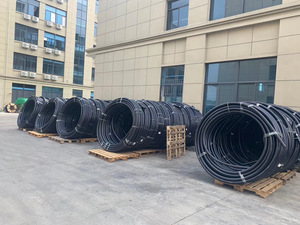 IFANカスタム農業灌漑<span class=keywords><strong>HDPE</strong></span>チューブPN16 <span class=keywords><strong>HDPE</strong></span>パイプ20-110MM ISO 4427ブラック<span class=keywords><strong>HDPE</strong></span>パイプ