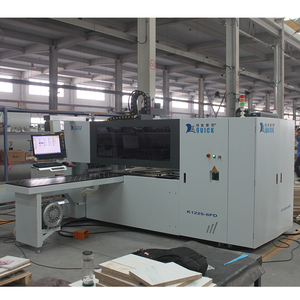 Carpenter's Six-Sided CNC Wood Boring Machine Dual-<strong>Line</strong> Vertical <strong>Drilling</strong> for Making Cabinets in the Furniture Industry