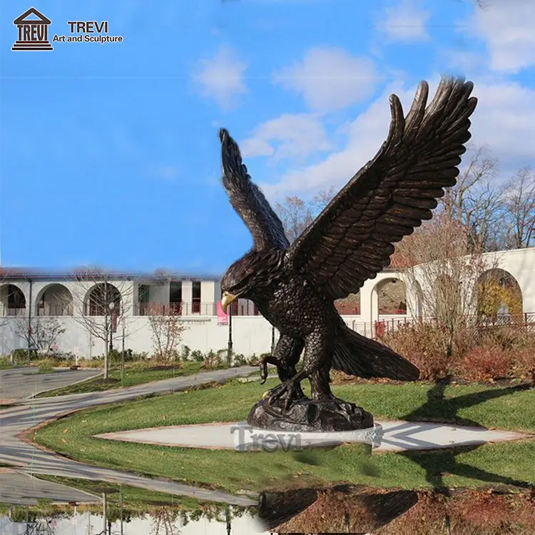Estatua de bronce de alta calidad para decoración de jardín de tamaño real, escultura de águilas a la venta