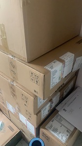 Nuovissimo ricetrasmettitore IBM 8gb 850nm <span class=keywords><strong>Fc</strong></span> Sw Sfp R2 78 p1712 00 w1242 per apparecchiature Server in fibra ottica
