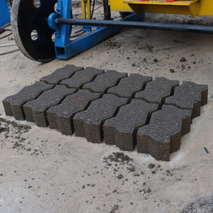 Máquina para pavimentar tijolos, pavimentação hidráulica móvel industrial completa, bloco oco automático, máquina para colocar ovos, cimento, rodas grandes