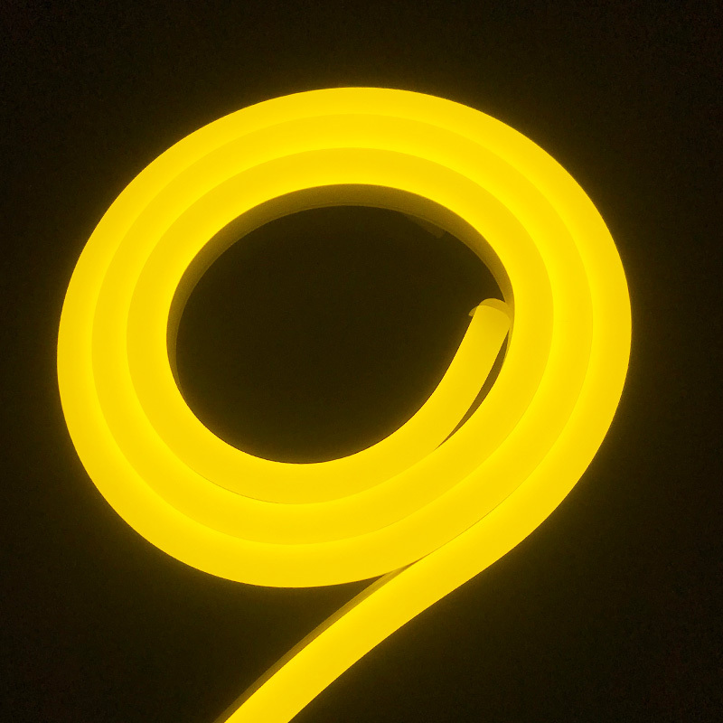 Jaune