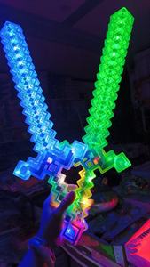Nhà Máy Bán buôn LED lightsaber Wand pixel LED Light up Sword Toy với âm nhạc trẻ em nhựa trang trí Giáng sinh - Product Image 6