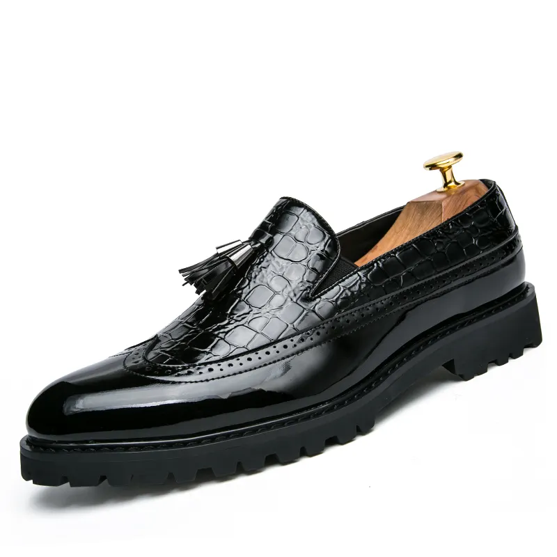 2023 New Trend Men Offizielle stilvolle Schuhe Leder italienische schwarze Abends chuhe & Oxford für Männer Business Designer
