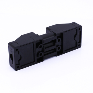 3 Pole Pluggable Male <strong>Plug</strong> to Female Connector Appliance Coupling Terminal <strong>16A</strong> 500V CE Approval - Product Image 3