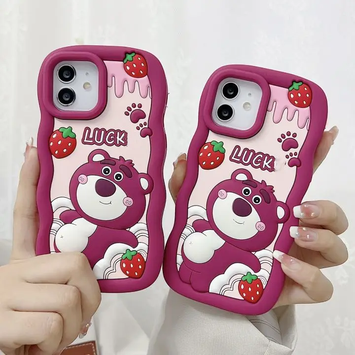 Funda de teléfono móvil de goma suave de silicona 3D de oso de fresa de dibujos animados para iPhone 15 Plus 14 13 12 11 pro Max 7 8 XS XR