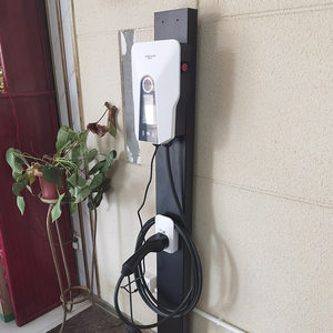 شاحن ev 7.4kw شاشة السيارة الكهربائية نسخة تشغيل رزم شحن شاحن كهربائي نوع العمود - Product Image 1