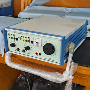 Probador de disyuntor de circuito portátil, prueba de relé de subestación en el sitio electrónico nominal, salida de 0-250V CC, 1 año, 220V - Product Image 3