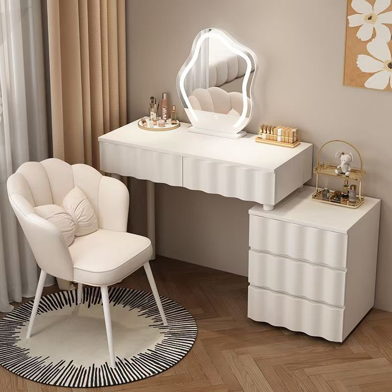 Commode à trois tiroirs - miroir nuage