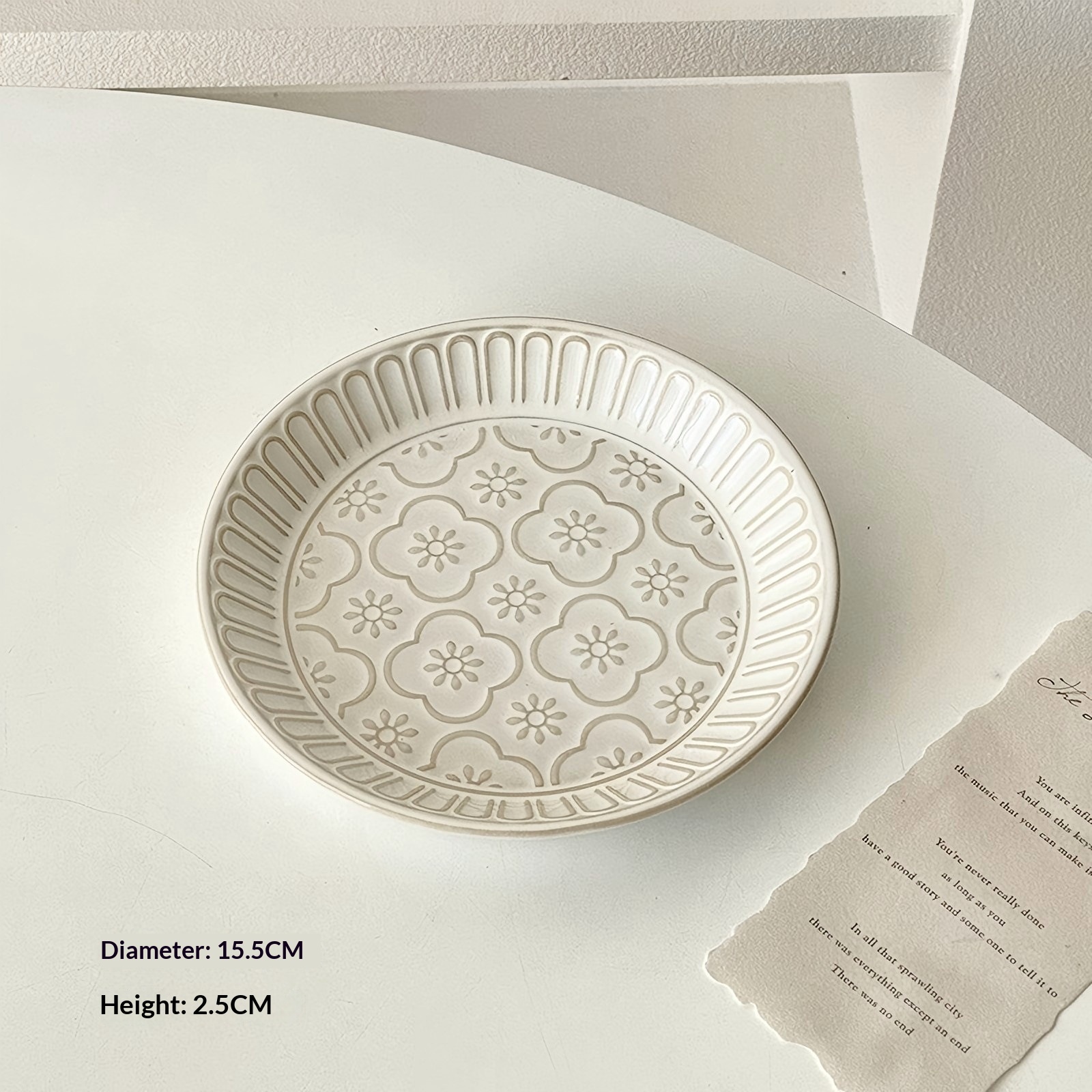 Assiette fleur de bégonia blanche