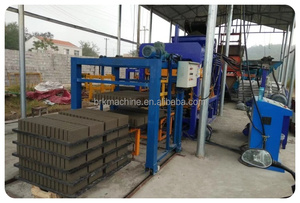 QT4-18 macchina automatica per blocchi habiterra in calcestruzzo con impilatore - Product Image 6