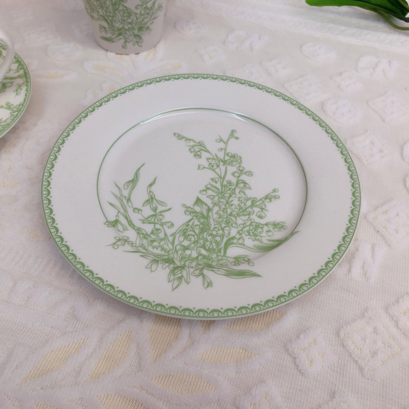 white plate