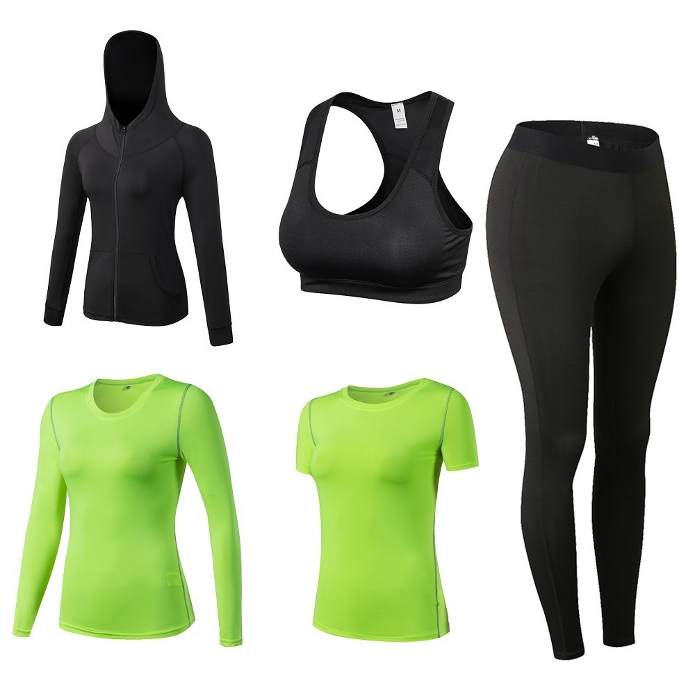 แจ็คเก็ตสีดำ + สีเขียว