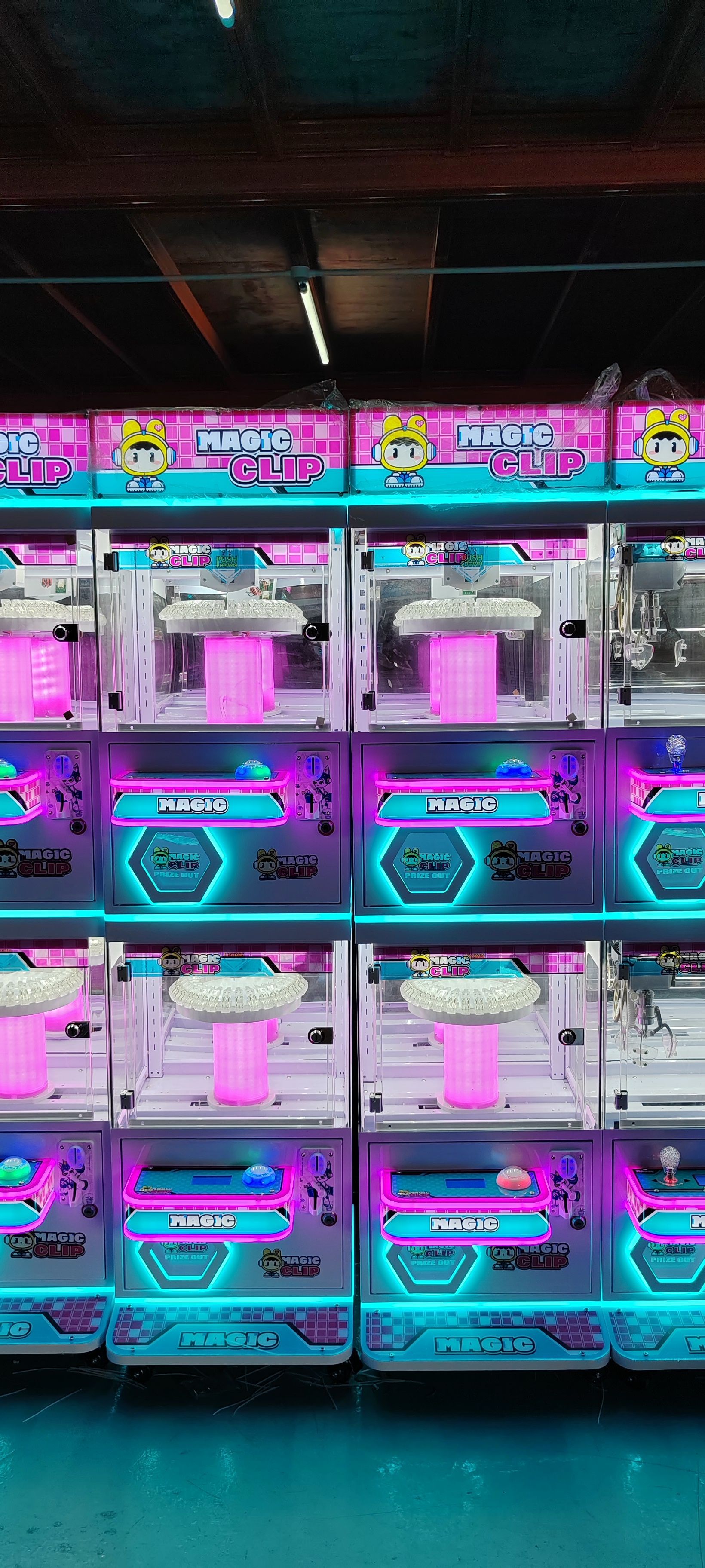 Machine à double pince