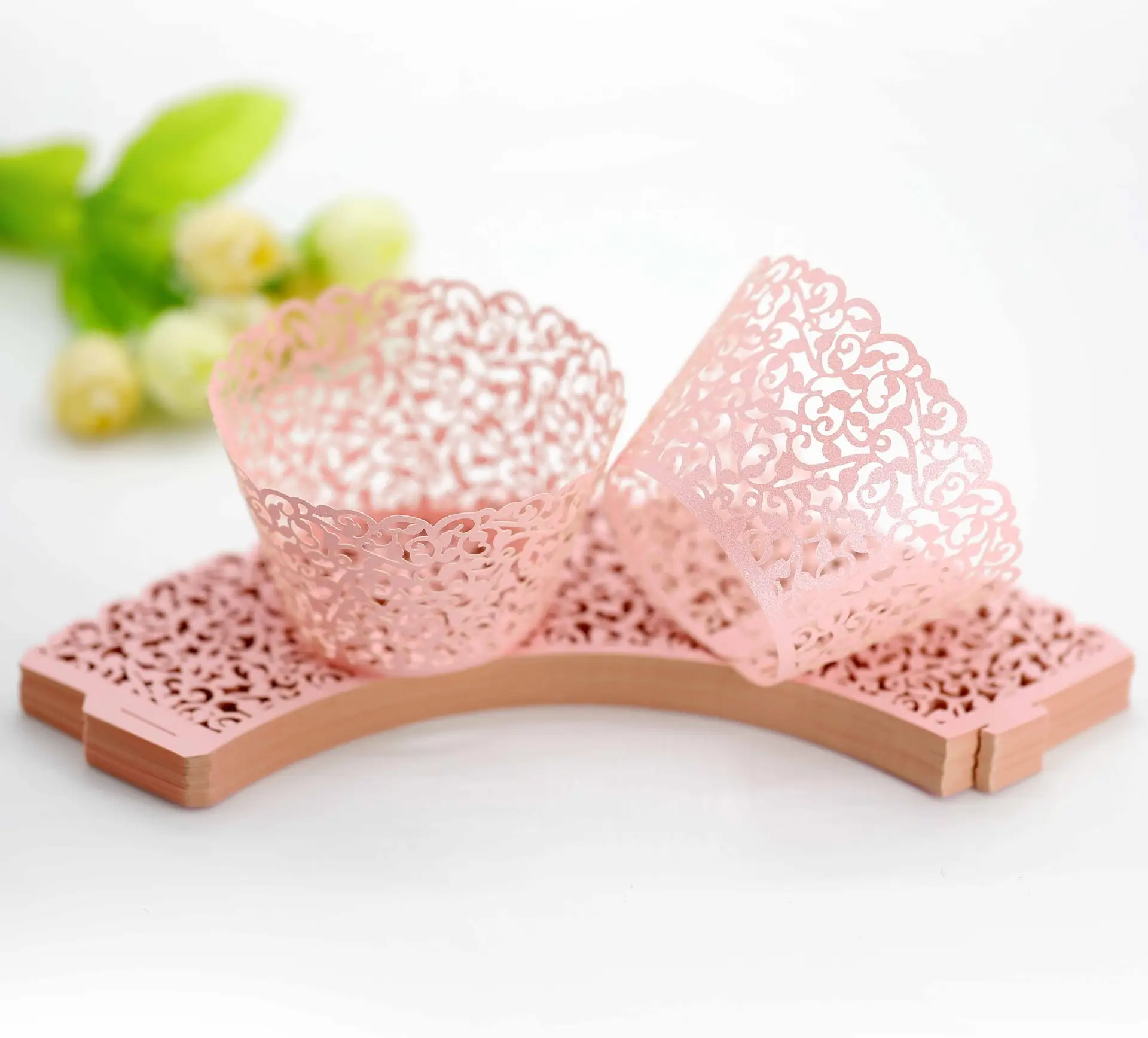 Pink White Pearl Paper Cupcake Wrappers Small Vine Lace Laser Cut Muffin Paper Holders For Wedding Birthday Party