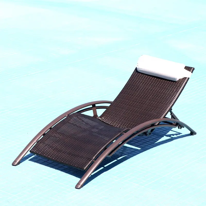 PE Rattan Outdoor Patio Leisure Swimming Pool Furniture Sunbed Sun Loungers Chairs