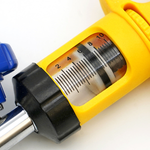10ml Continuous Veterinary Syringe Gun Automatic Chicken Pig Sheep Vaccine <strong>Injection</strong> With Insert Bottle Plastic Dosing Gun - Product Image 5