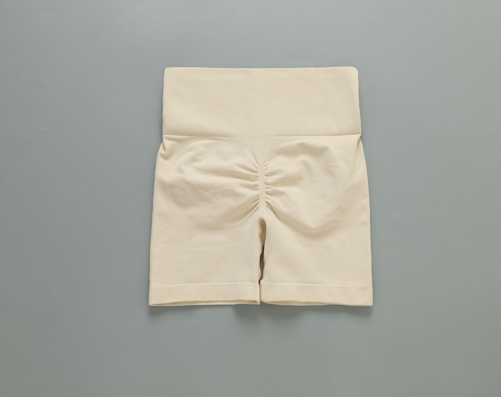 Beige + short